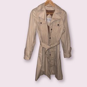 Vintage Utex Xs beige trench coat